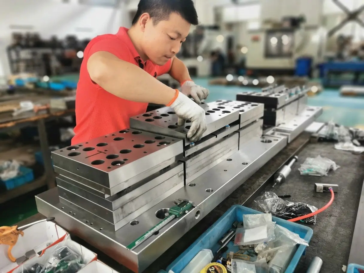 �Ҹ�ƴ�b�ذ�ģ��